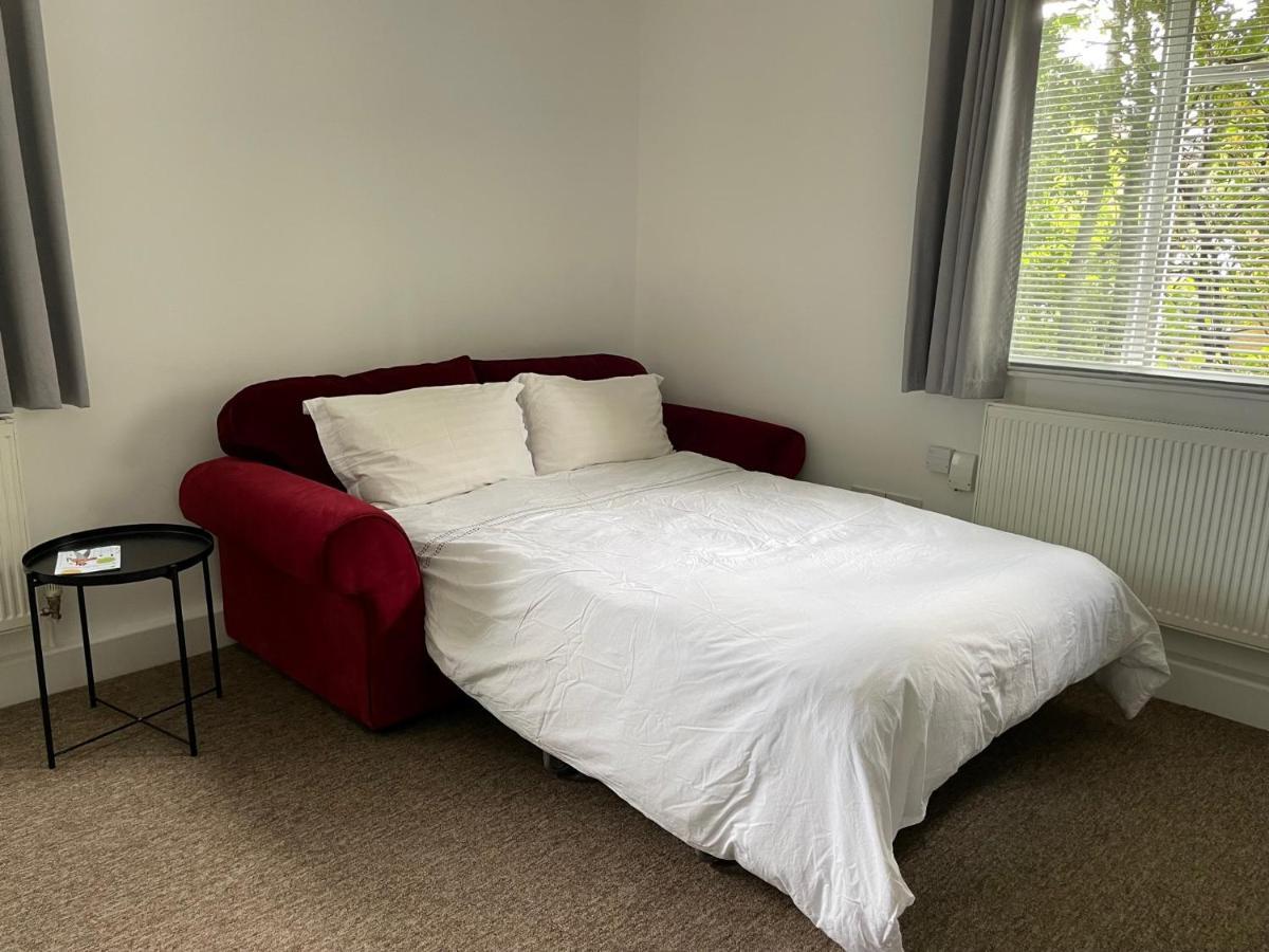 Charming Apartment In Chiswick London Kültér fotó