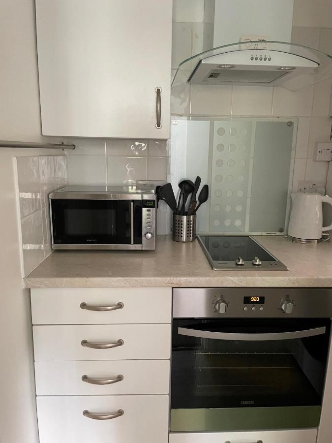 Charming Apartment In Chiswick London Kültér fotó